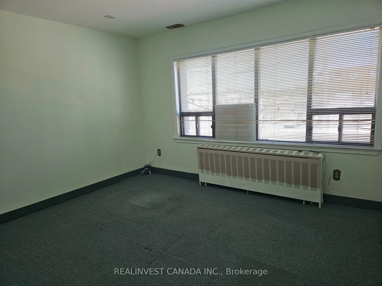 795, Wilson, Downsview-Roding-CFB, Toronto