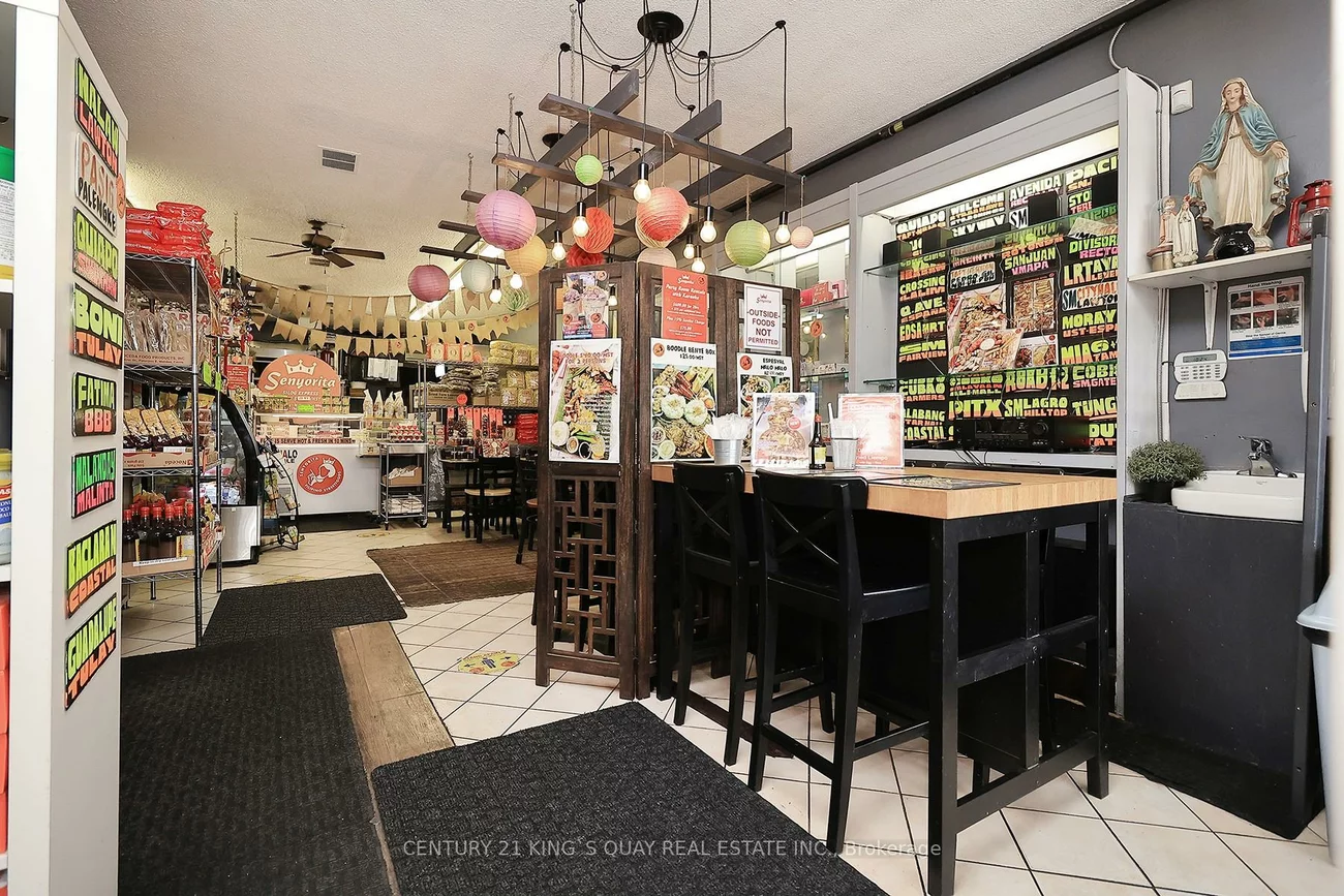 748, Wilson, Downsview-Roding-CFB, Toronto