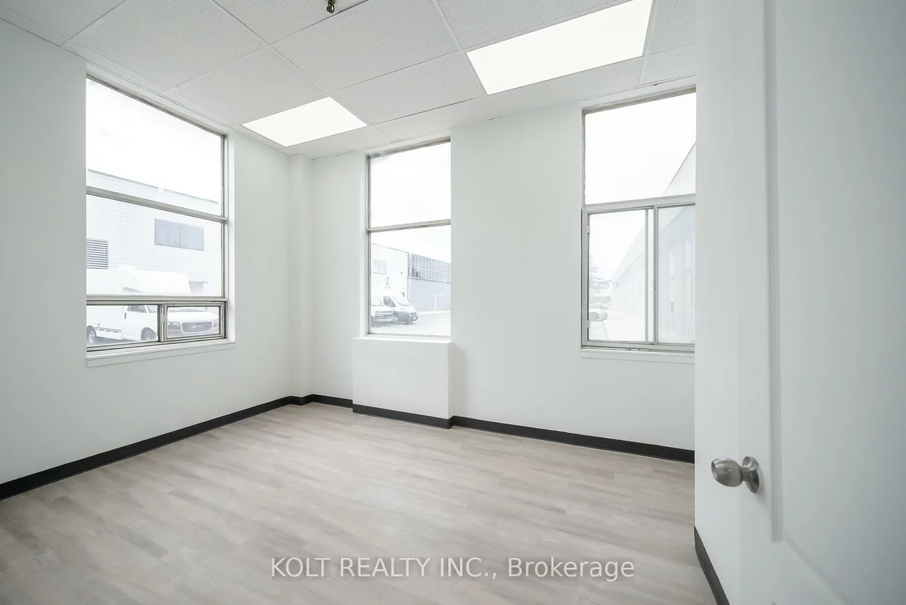 69, Westmore, West Humber-Clairville, Toronto