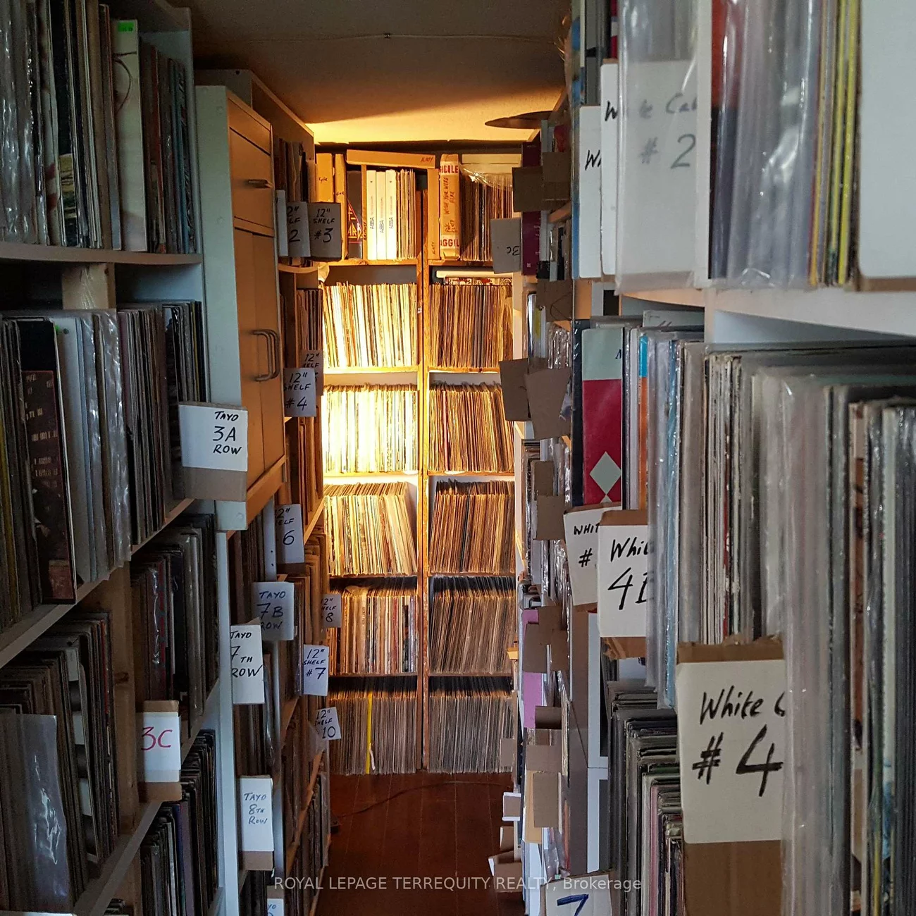 2645, Kipling, Mount Olive-Silverstone-Jamestown, Toronto