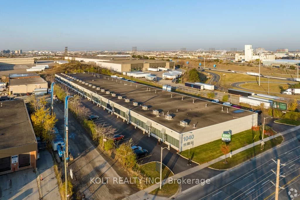 1040, Martin Grove, West Humber-Clairville, Toronto