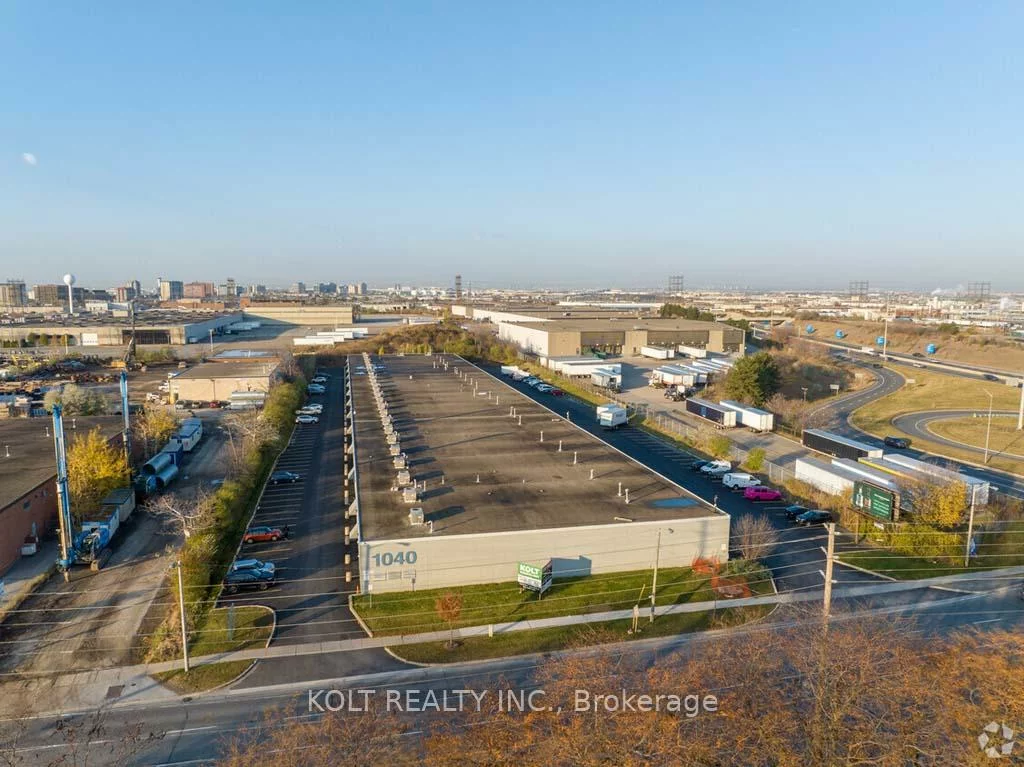 1040, Martin Grove, West Humber-Clairville, Toronto