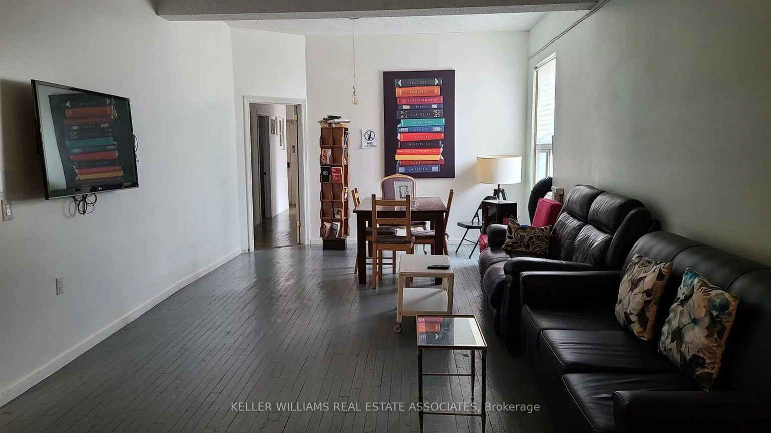 83, Elm, South Parkdale, Toronto