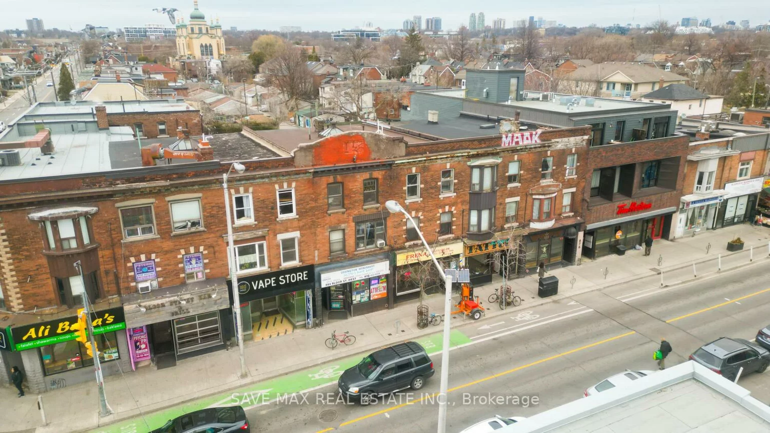 886, Bloor, Dovercourt-Wallace Emerson-Junction, Toronto