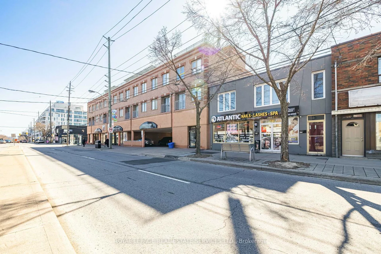 727, The Queensway, Stonegate-Queensway, Toronto
