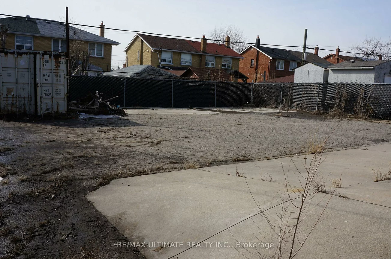 40, Rivalda, Humbermede, Toronto
