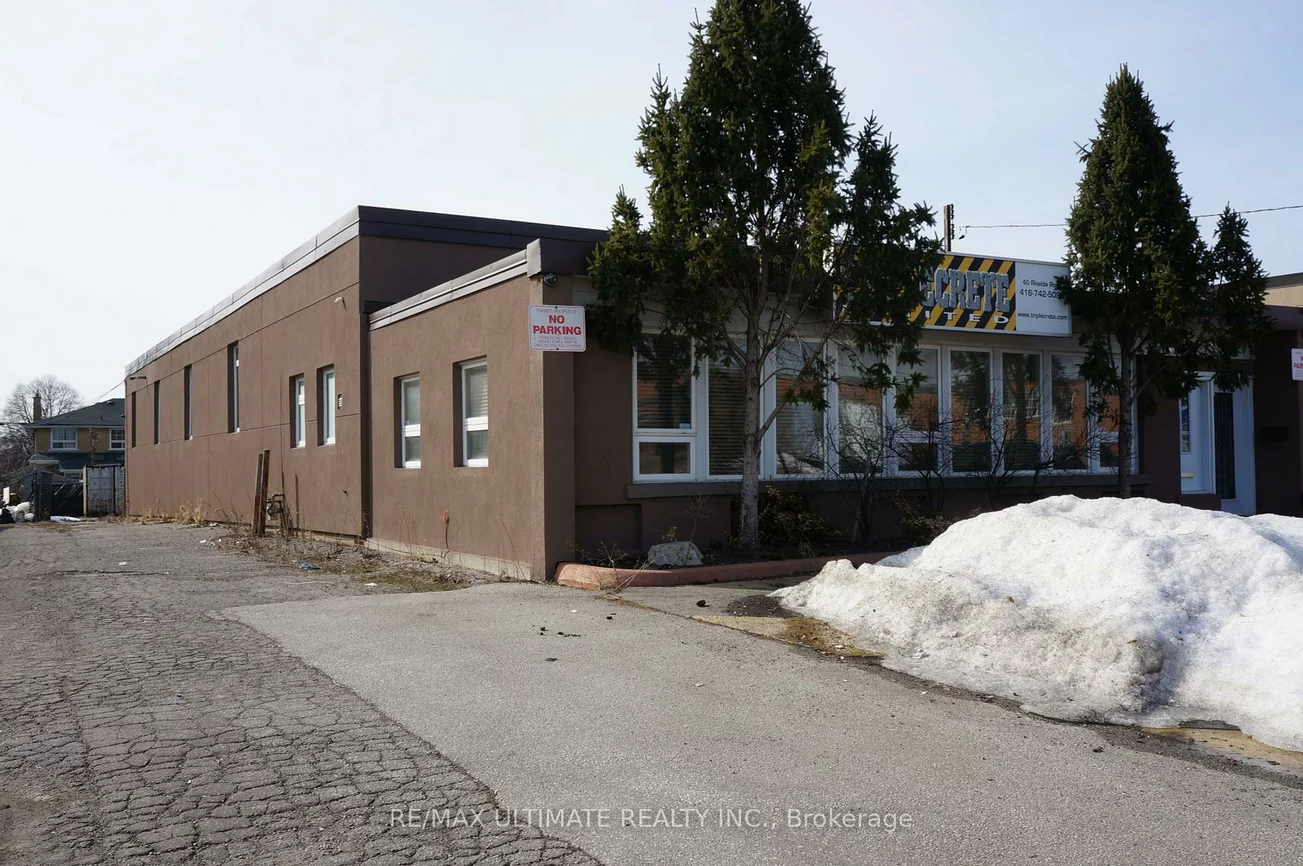 40, Rivalda, Humbermede, Toronto