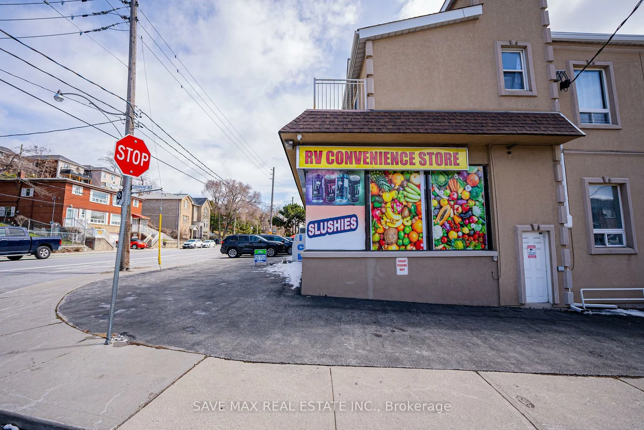 1463, Davenport, Dovercourt-Wallace Emerson-Junction, Toronto