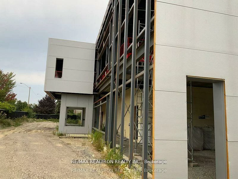 10, Vice Regent, West Humber-Clairville, Toronto