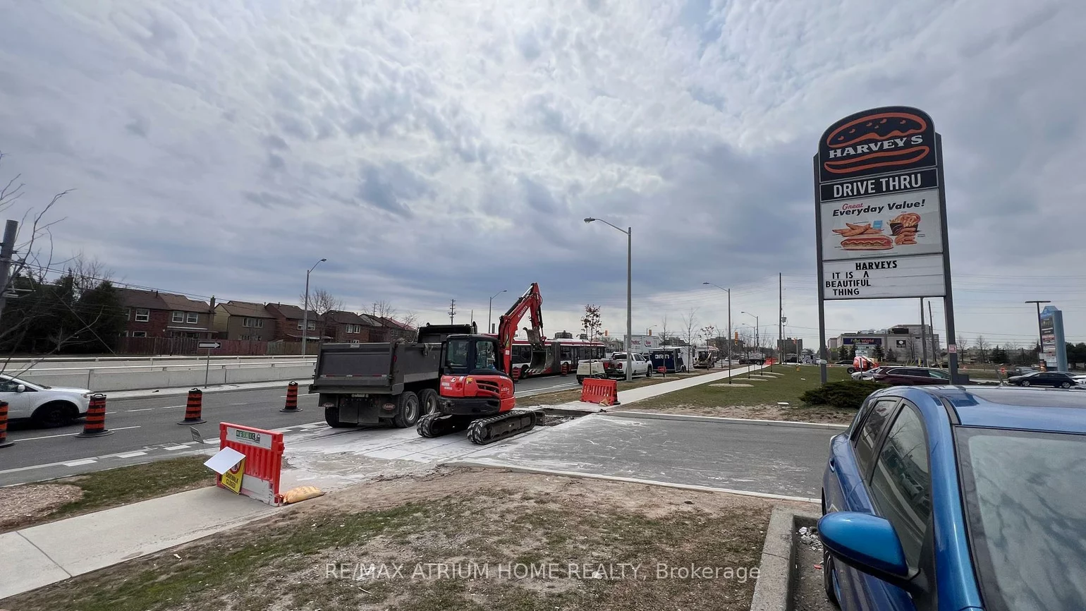 6620, Finch, West Humber-Clairville, Toronto