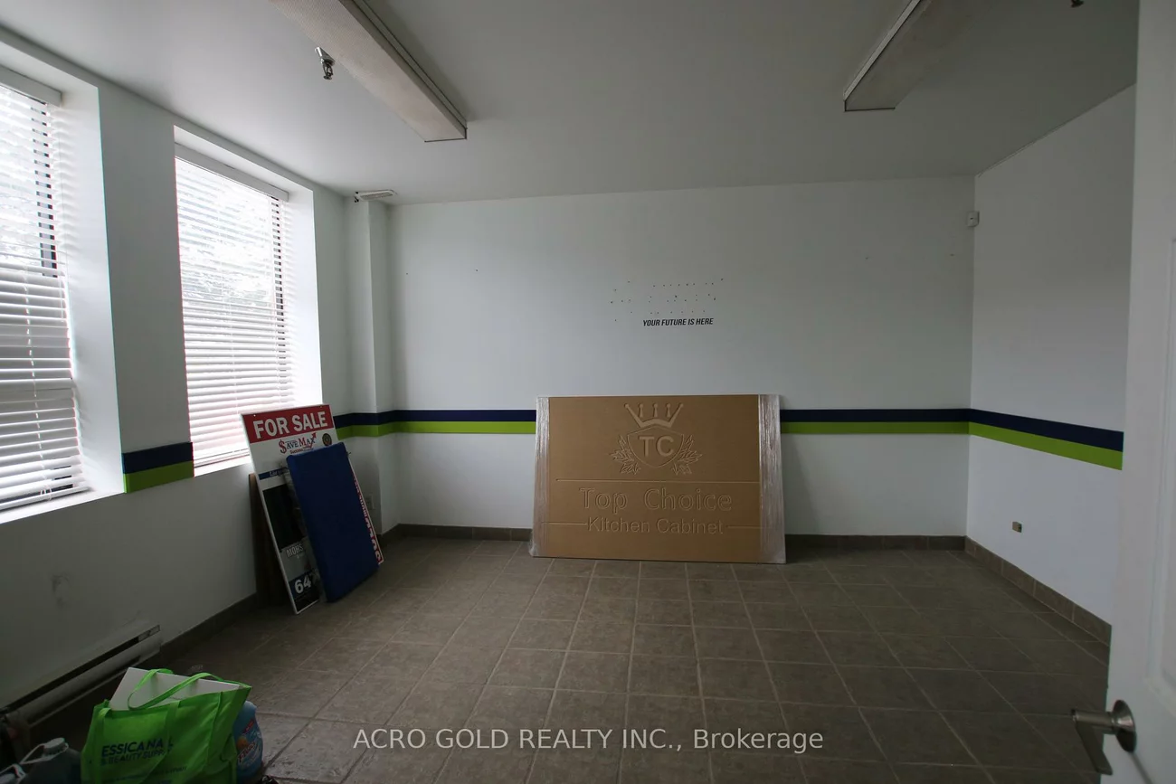 11, Goodmark, West Humber-Clairville, Toronto
