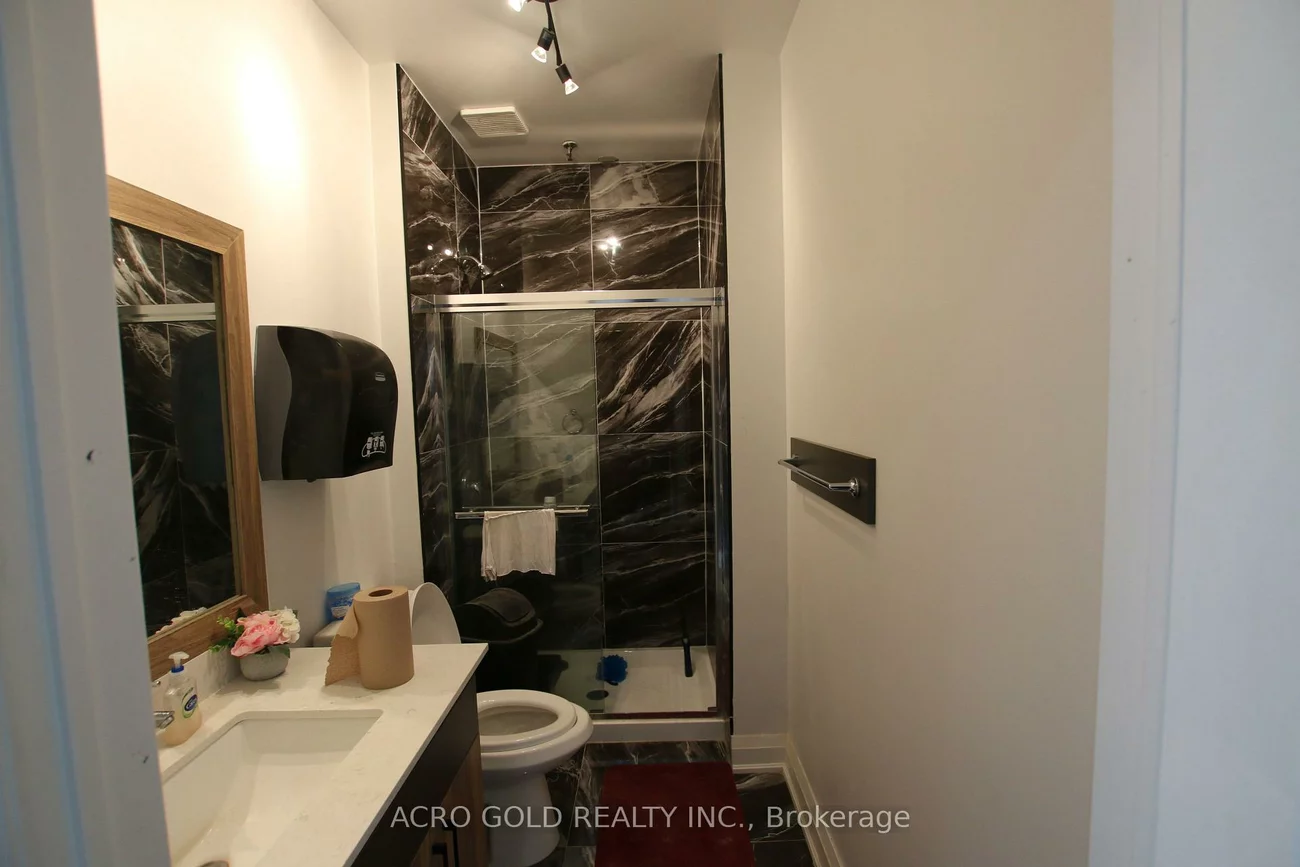 11, Goodmark, West Humber-Clairville, Toronto