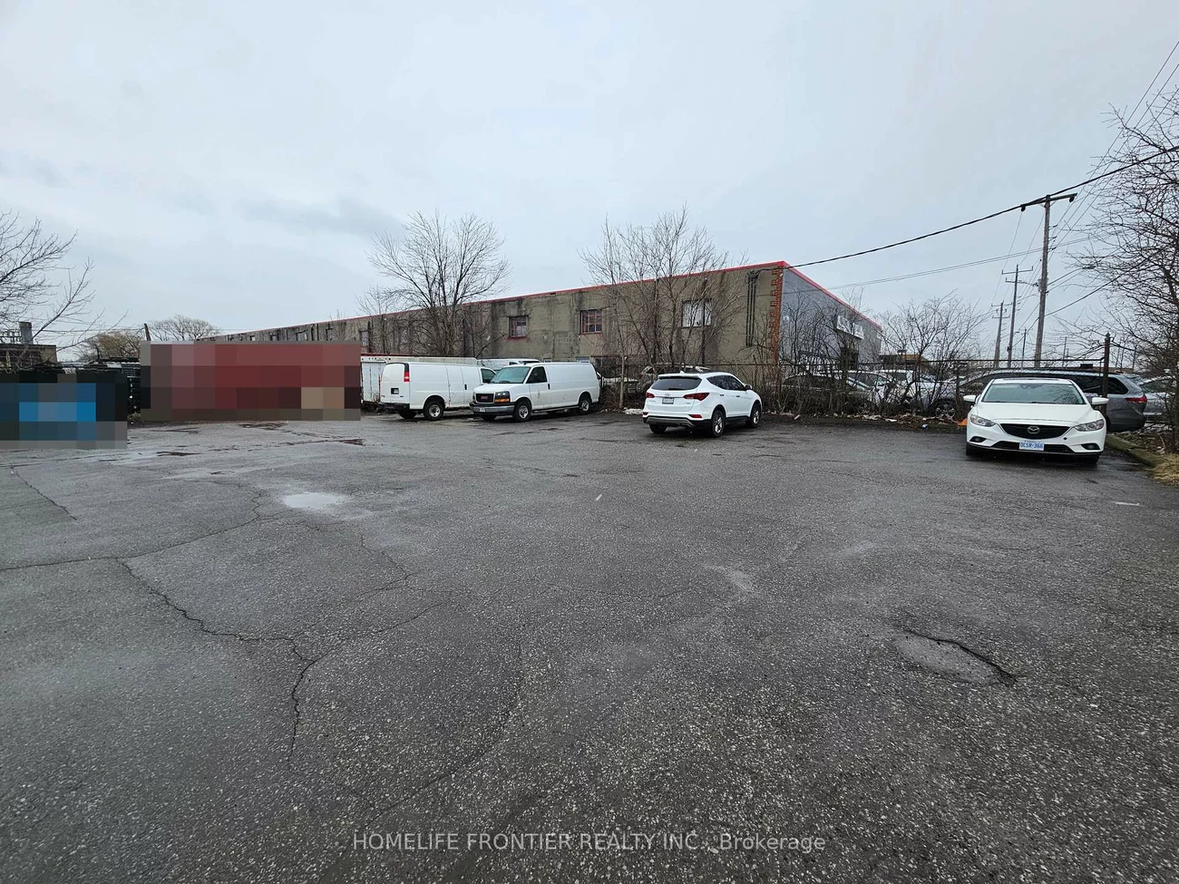 13, Racine, West Humber-Clairville, Toronto