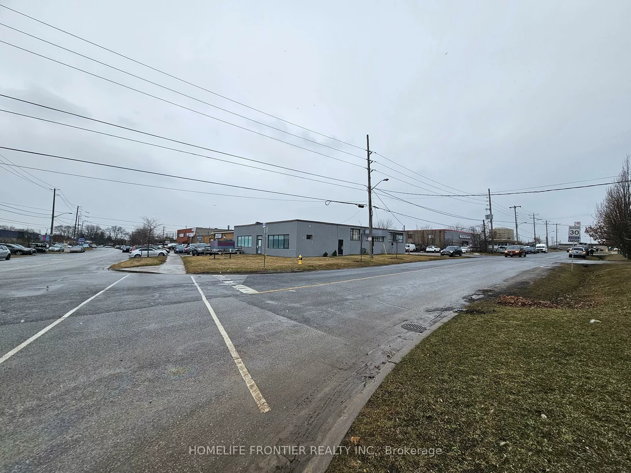 13, Racine, West Humber-Clairville, Toronto
