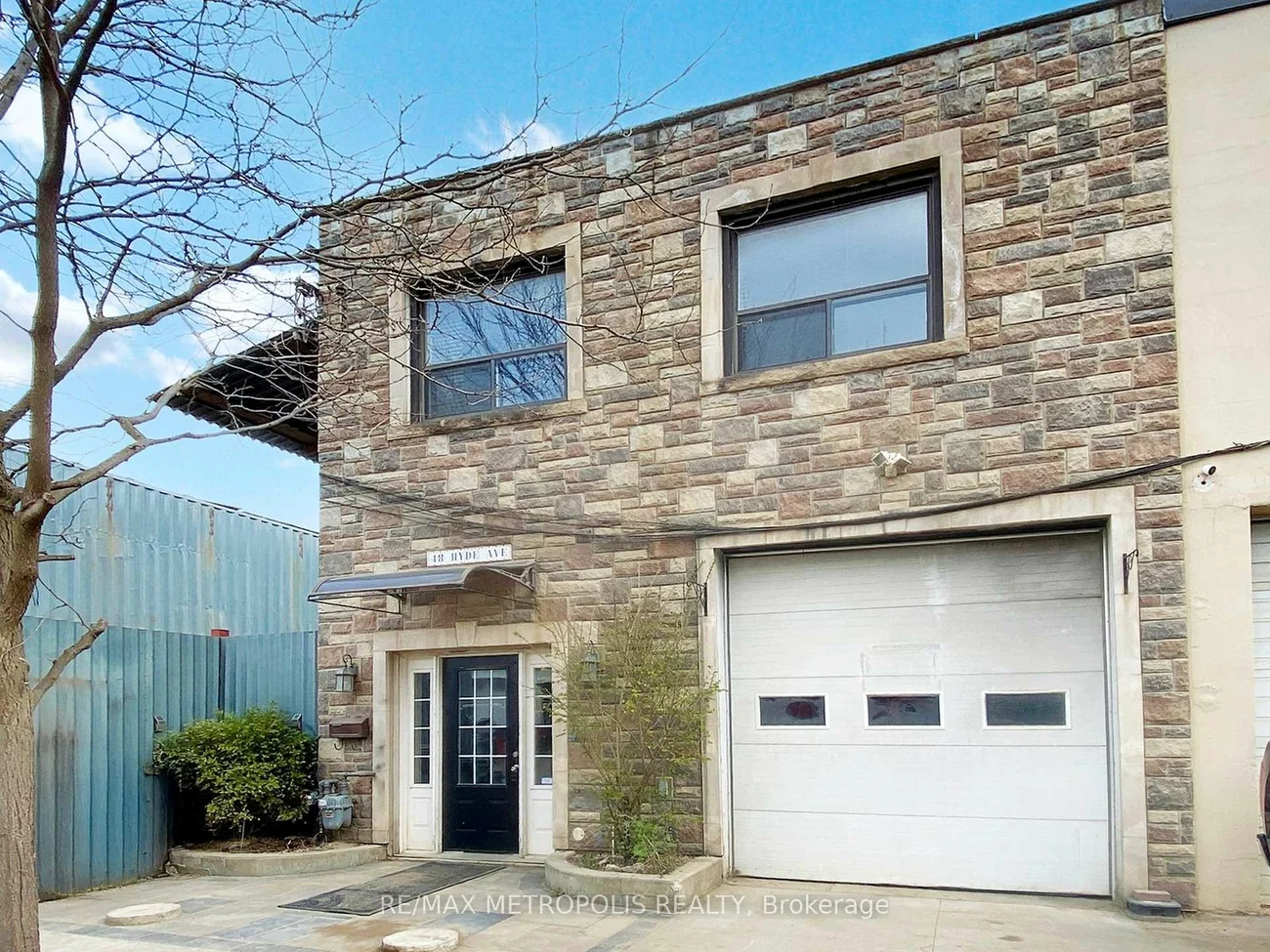 48, Hyde, Keelesdale-Eglinton West, Toronto