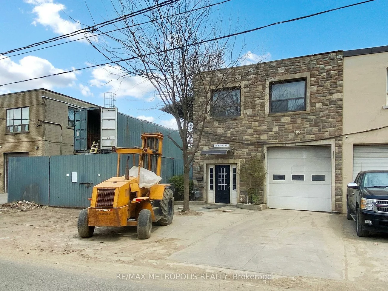 48, Hyde, Keelesdale-Eglinton West, Toronto