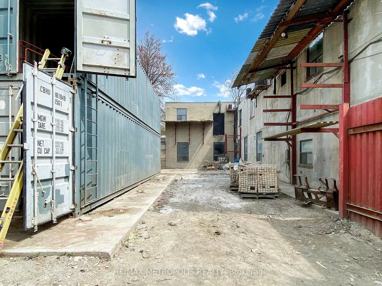 48, Hyde, Keelesdale-Eglinton West, Toronto