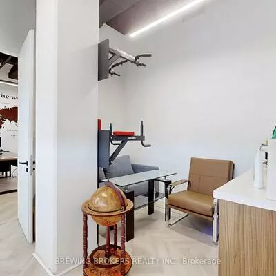 1275, Finch, York University Heights, Toronto