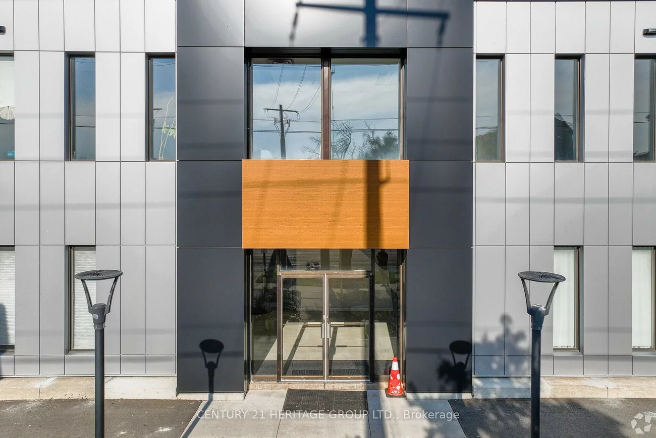 120, Norfinch, Black Creek, Toronto