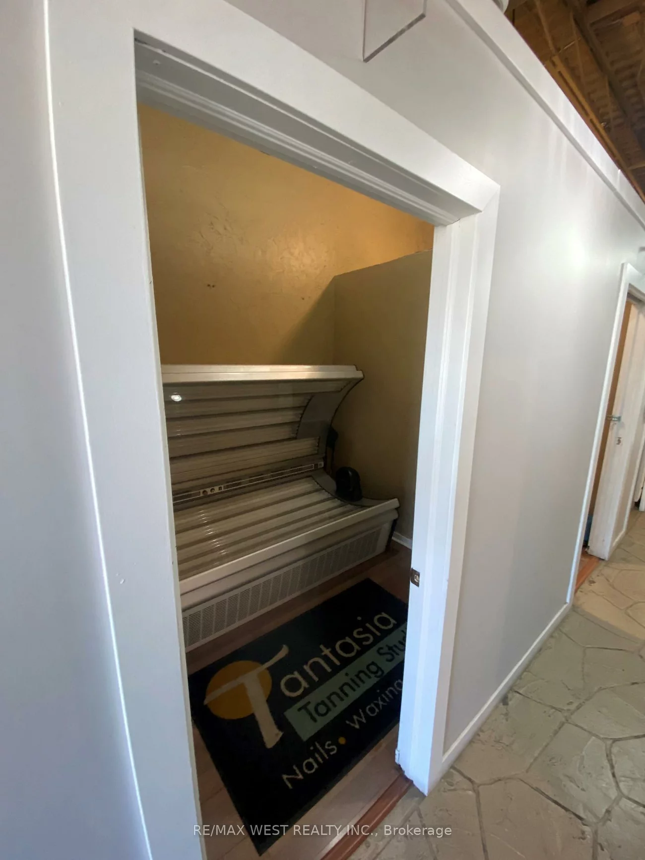 3129, Dufferin, Yorkdale-Glen Park, Toronto