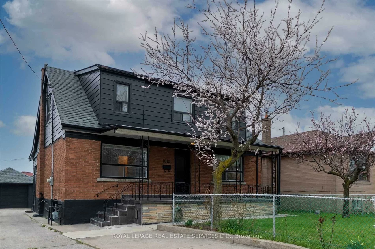 1010, Caledonia, Yorkdale-Glen Park, Toronto