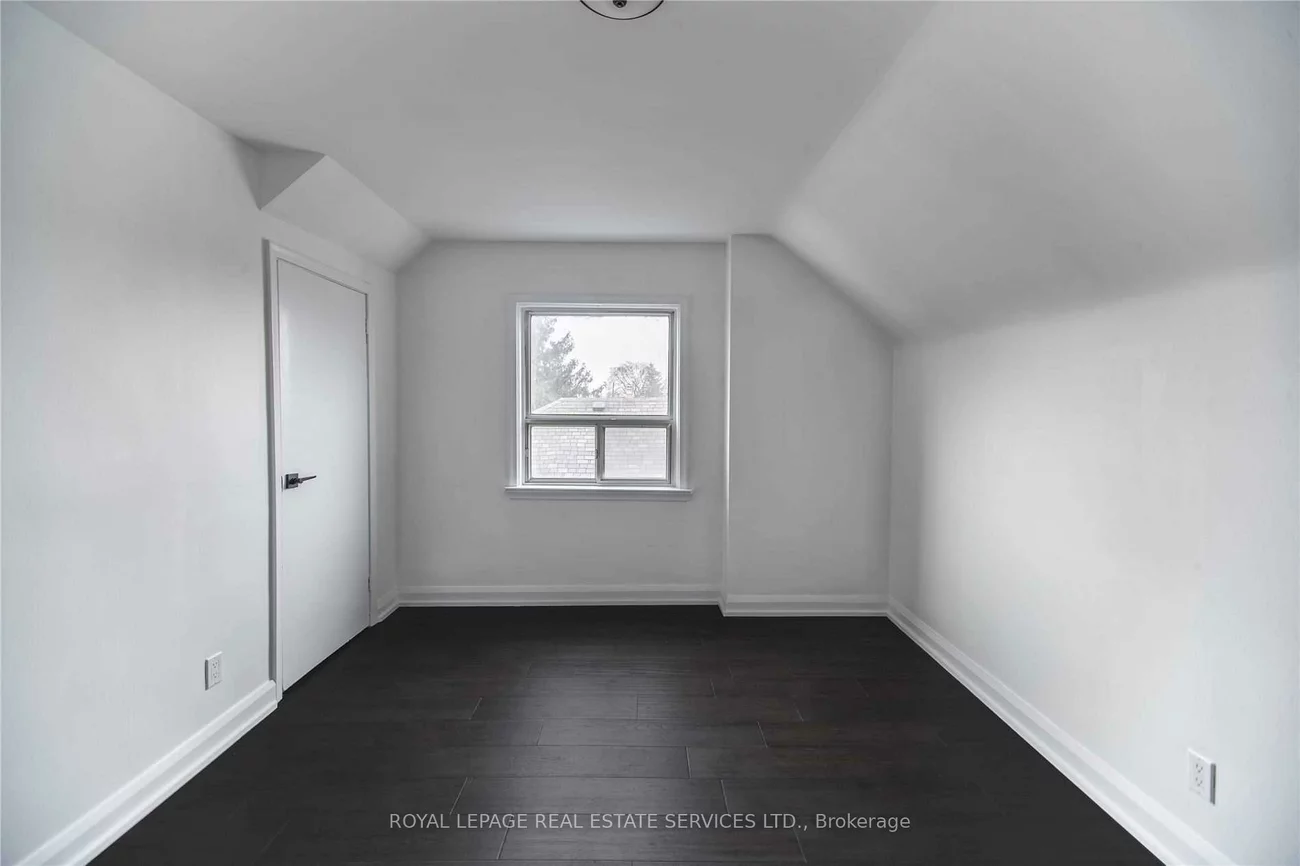 1010, Caledonia, Yorkdale-Glen Park, Toronto