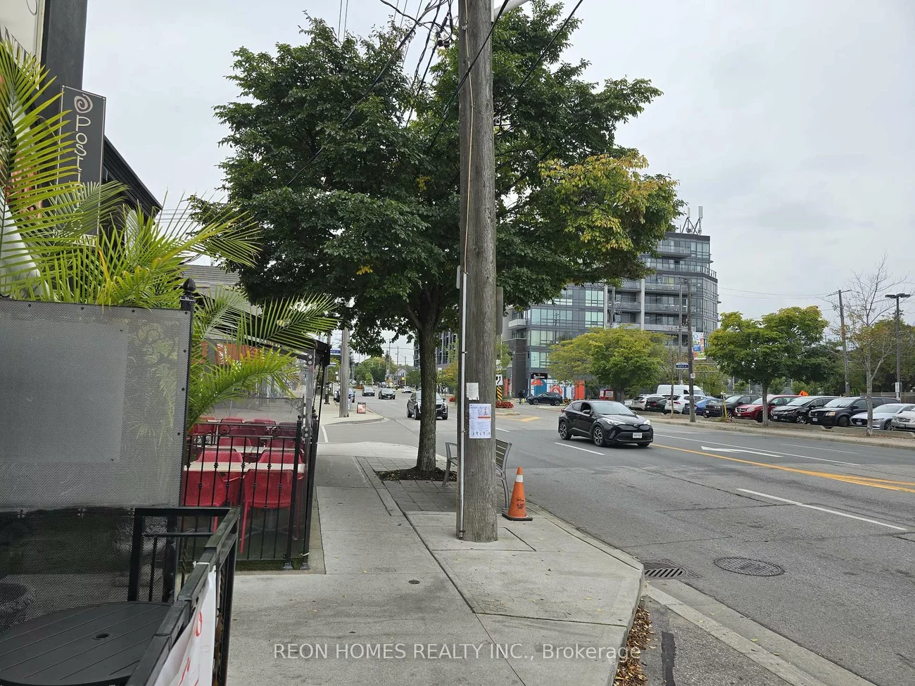 753, The Queensway, Stonegate-Queensway, Toronto