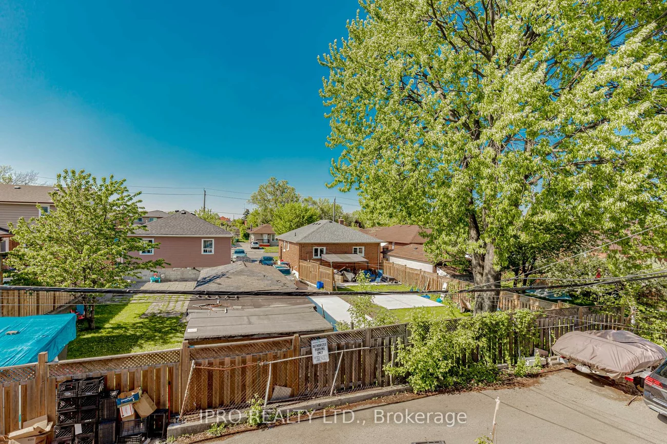 846, Wilson, Downsview-Roding-CFB, Toronto