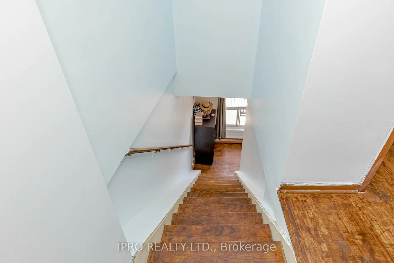 846, Wilson, Downsview-Roding-CFB, Toronto