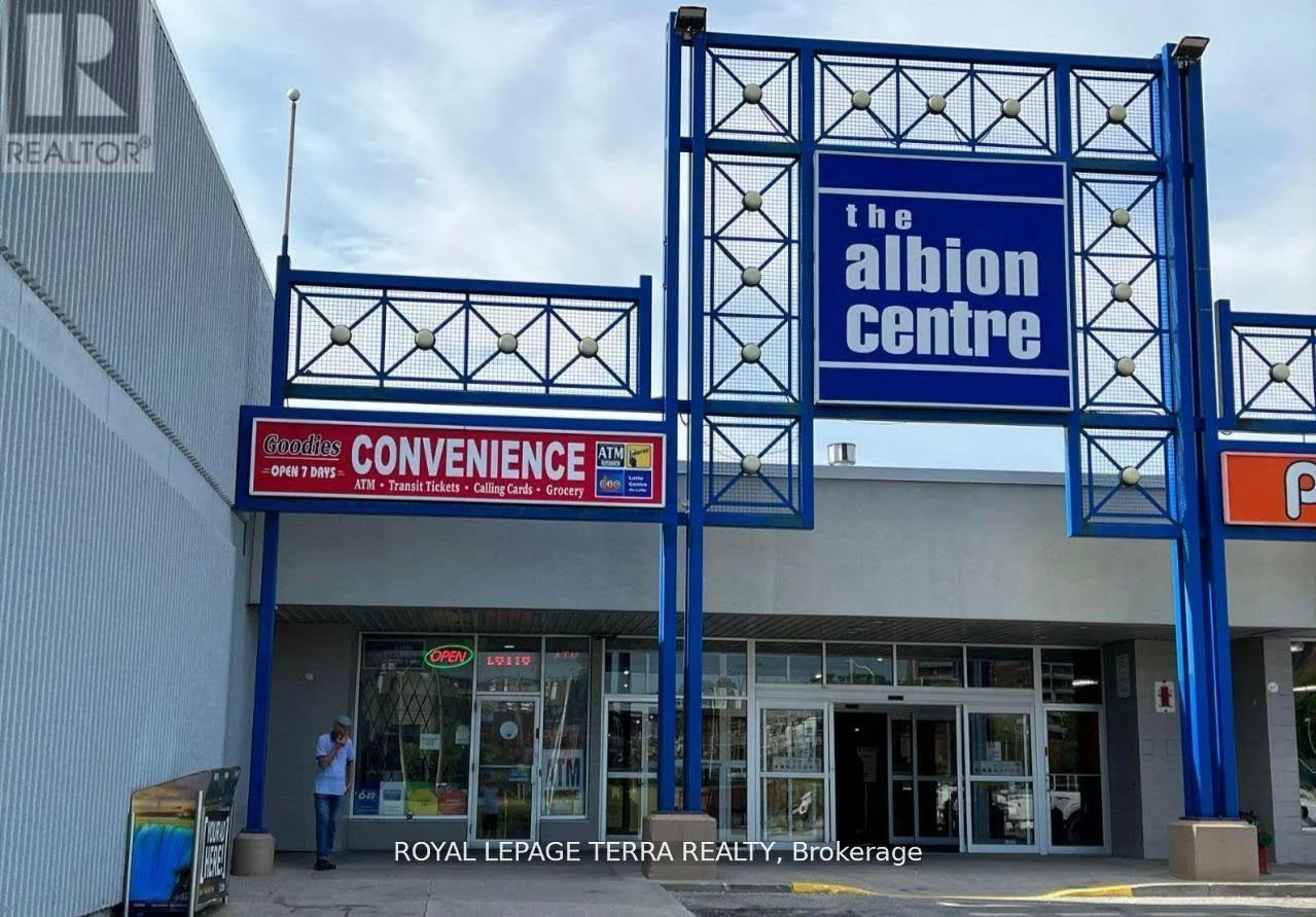 1530, Albion, Mount Olive-Silverstone-Jamestown, Toronto