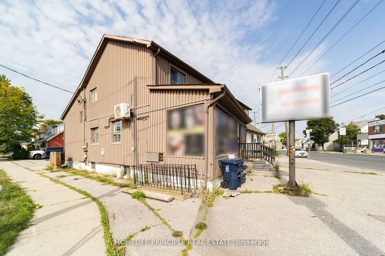 1608, WESTON, Weston, Toronto