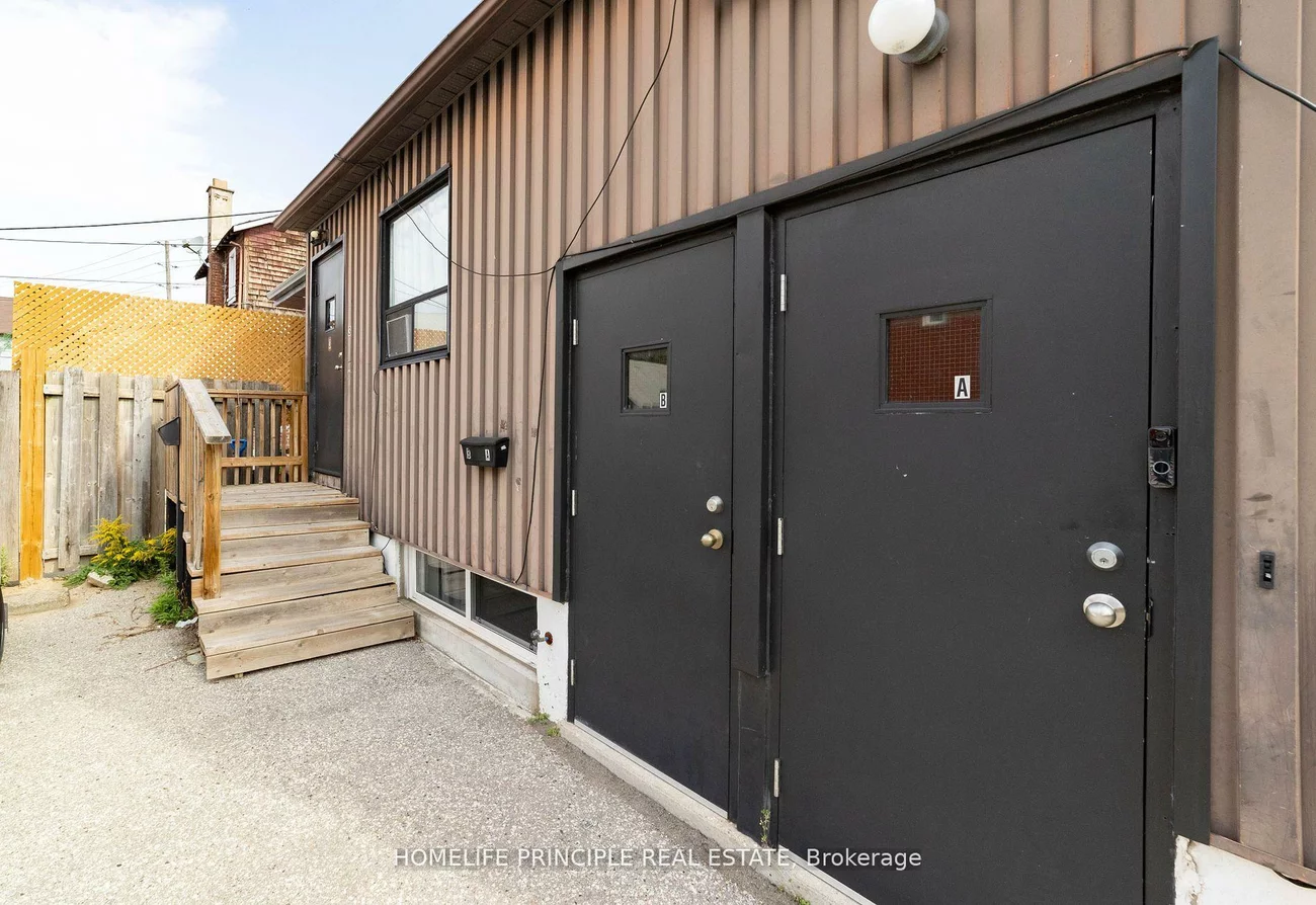 1608, WESTON, Weston, Toronto