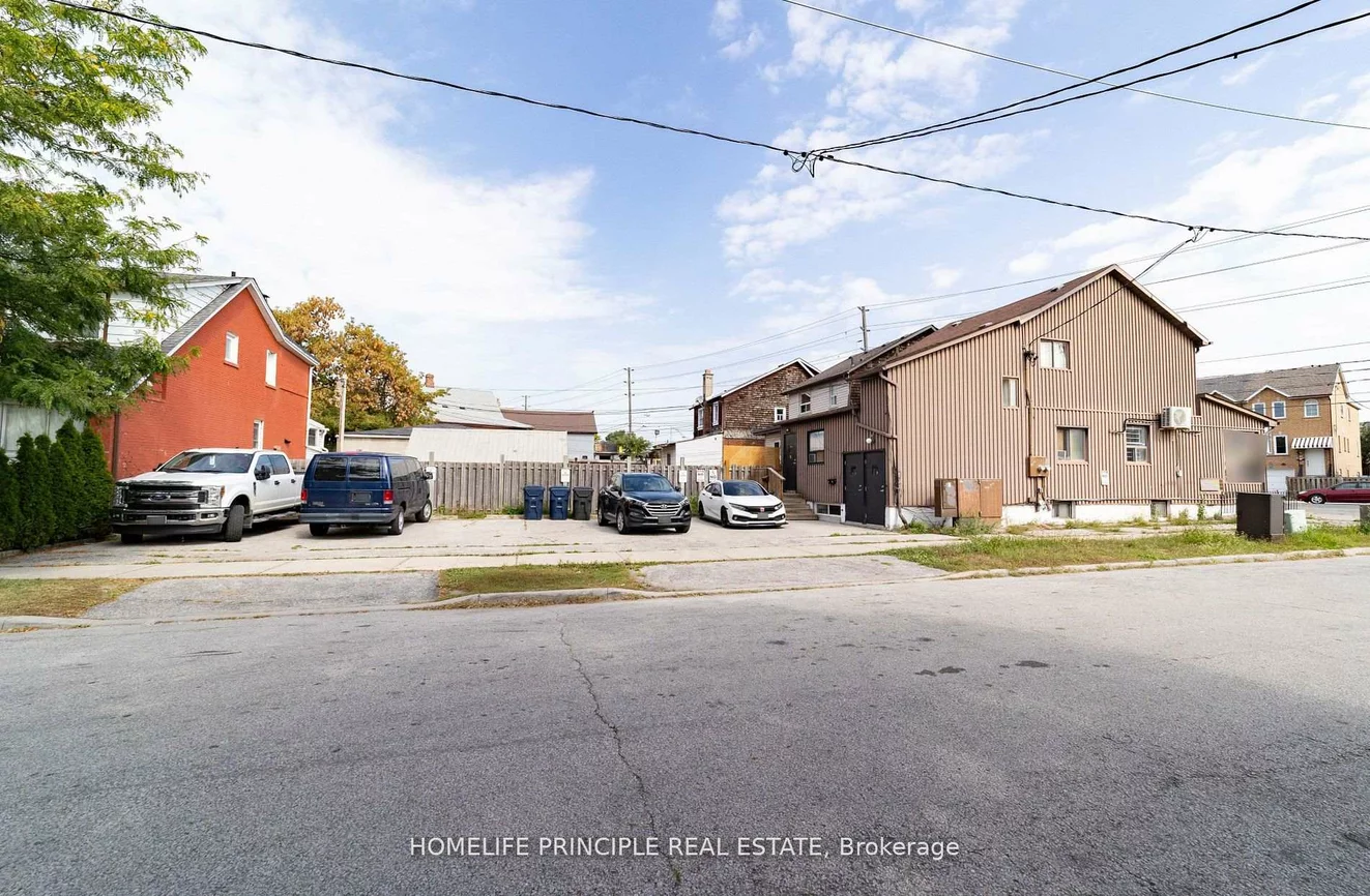 1608, WESTON, Weston, Toronto