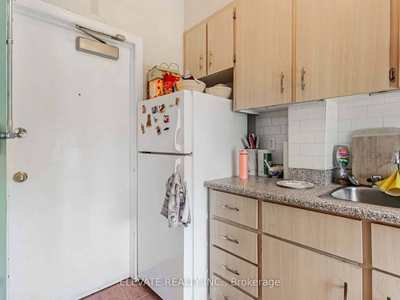 62, Harvard, Roncesvalles, Toronto