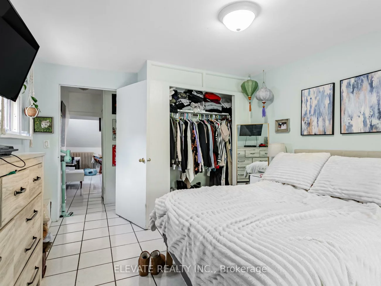 62, Harvard, Roncesvalles, Toronto