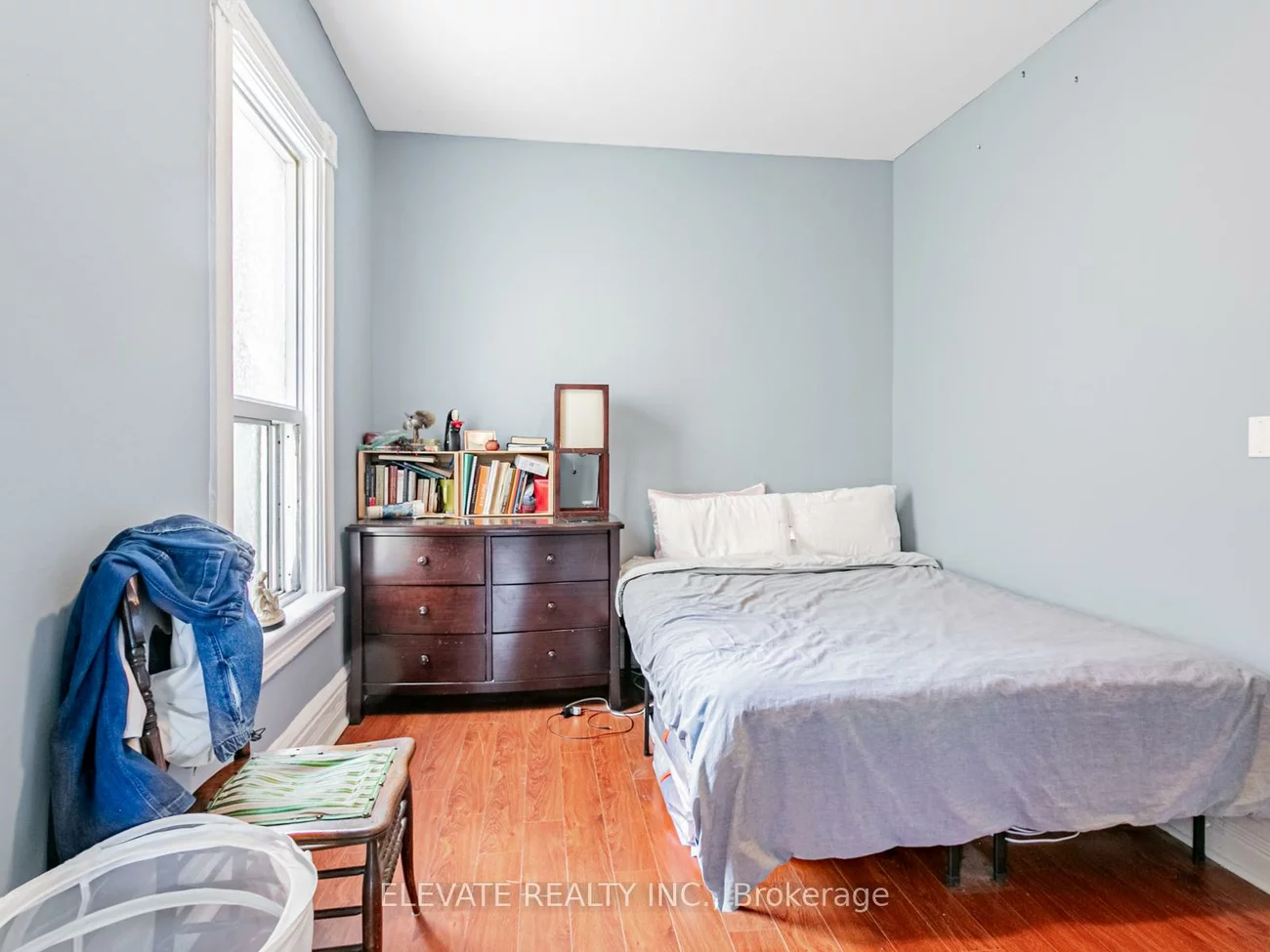 62, Harvard, Roncesvalles, Toronto