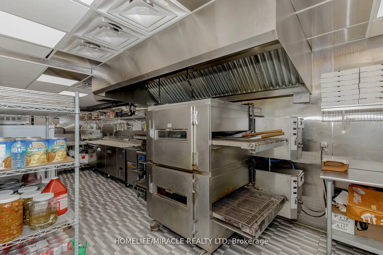3005, Islington, Humber Summit, Toronto