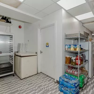 3005, Islington, Humber Summit, Toronto