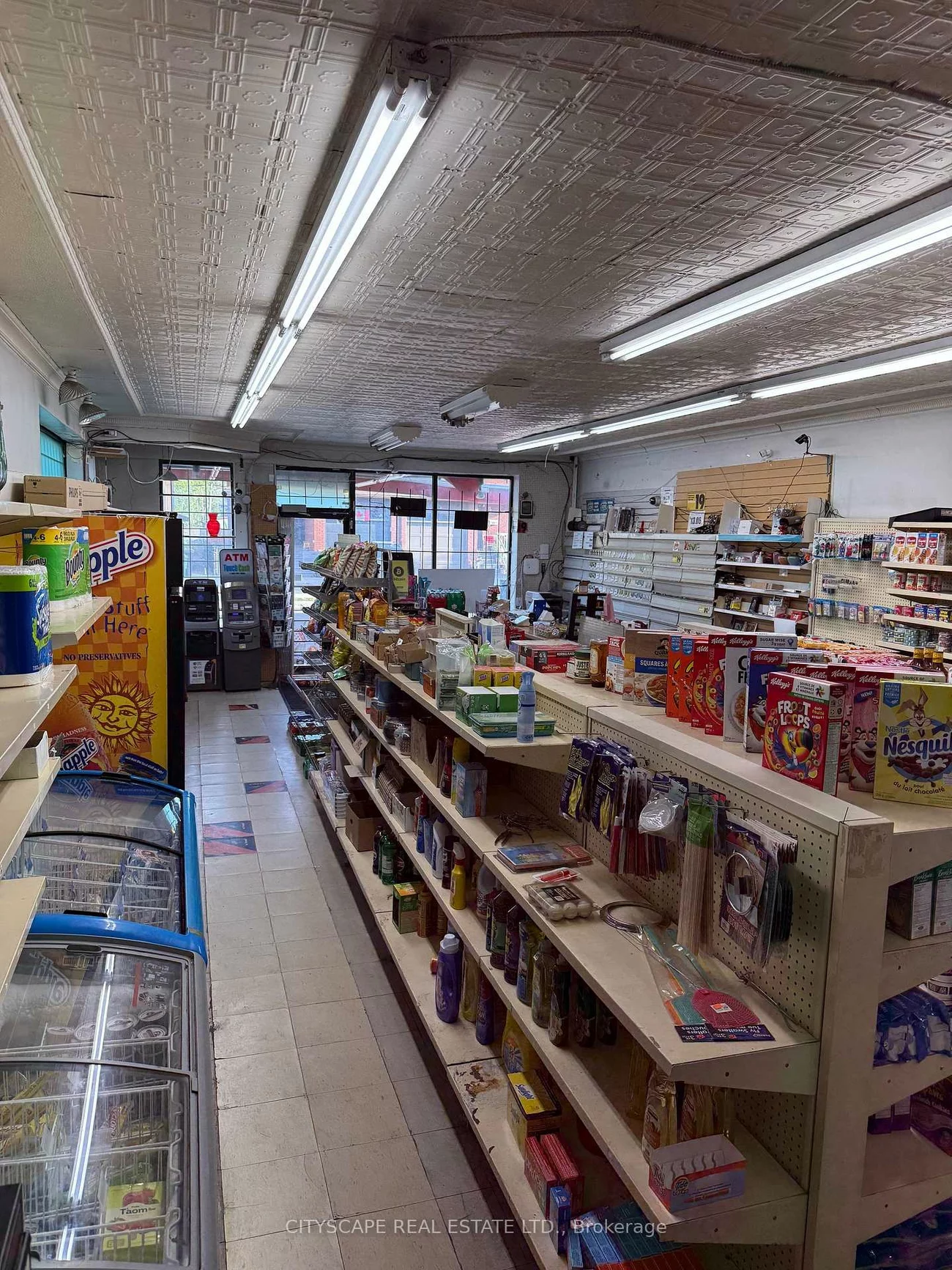 54, Evans, Mimico, Toronto