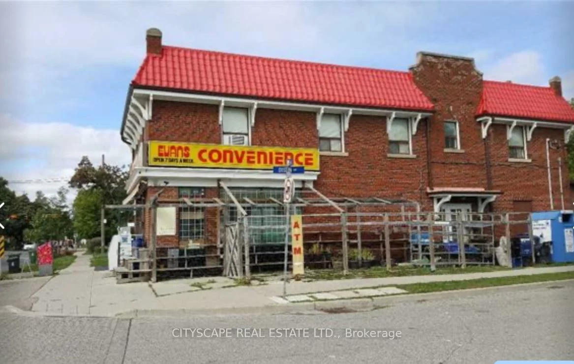 54, Evans, Mimico, Toronto