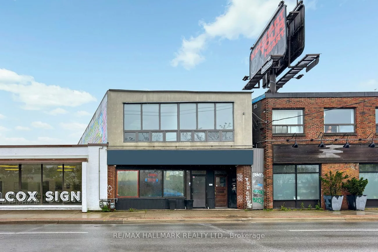 3631, Dundas, Runnymede-Bloor West Village, Toronto