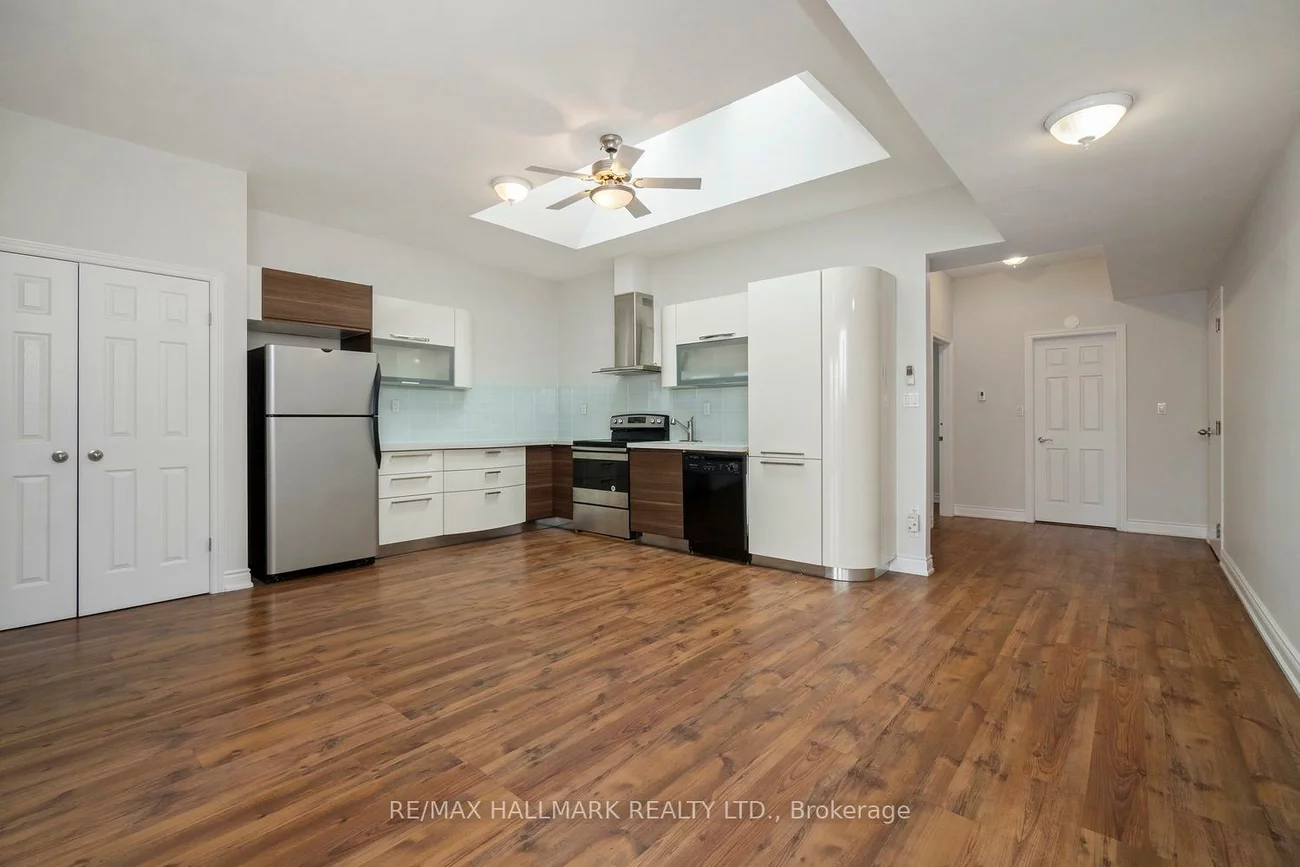 3631, Dundas, Runnymede-Bloor West Village, Toronto