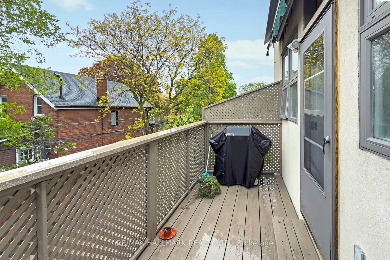 3631, Dundas, Runnymede-Bloor West Village, Toronto