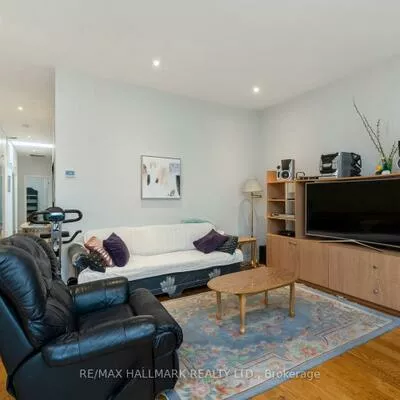 3631, Dundas, Runnymede-Bloor West Village, Toronto