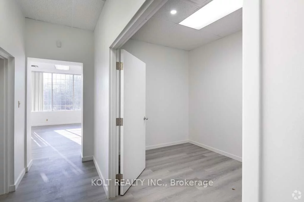 1040, Martin Grove, West Humber-Clairville, Toronto