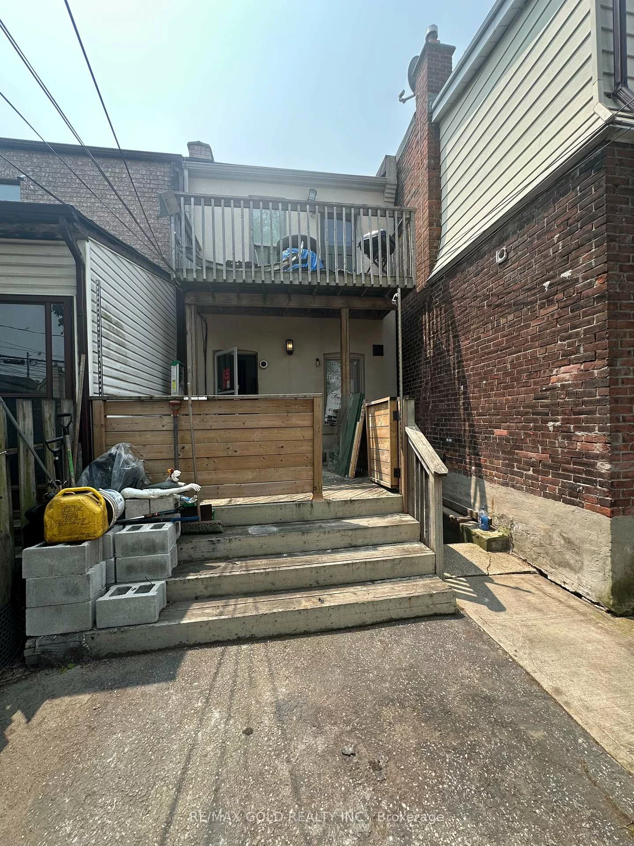 1085, Weston, Weston, Toronto