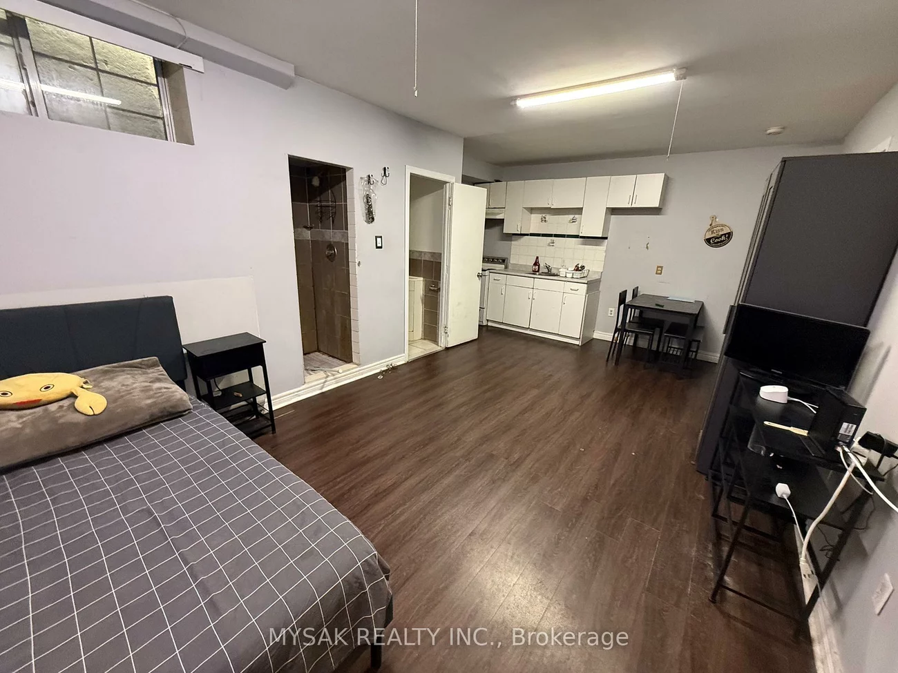 1626, Weston, Weston, Toronto