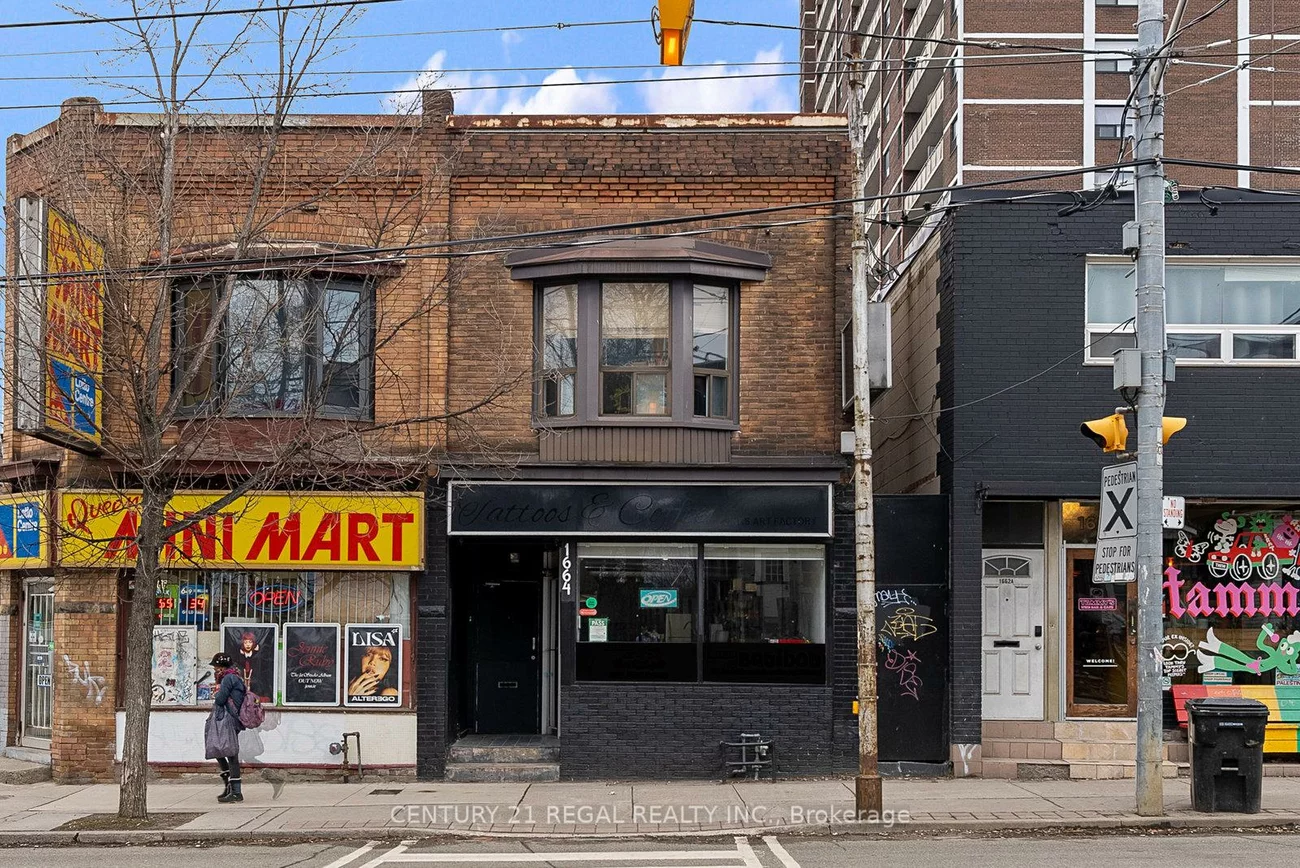 1664, Queen, Roncesvalles, Toronto