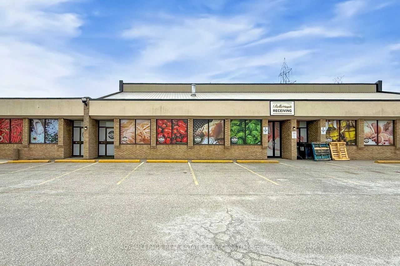 557, Dixon, West Humber-Clairville, Toronto