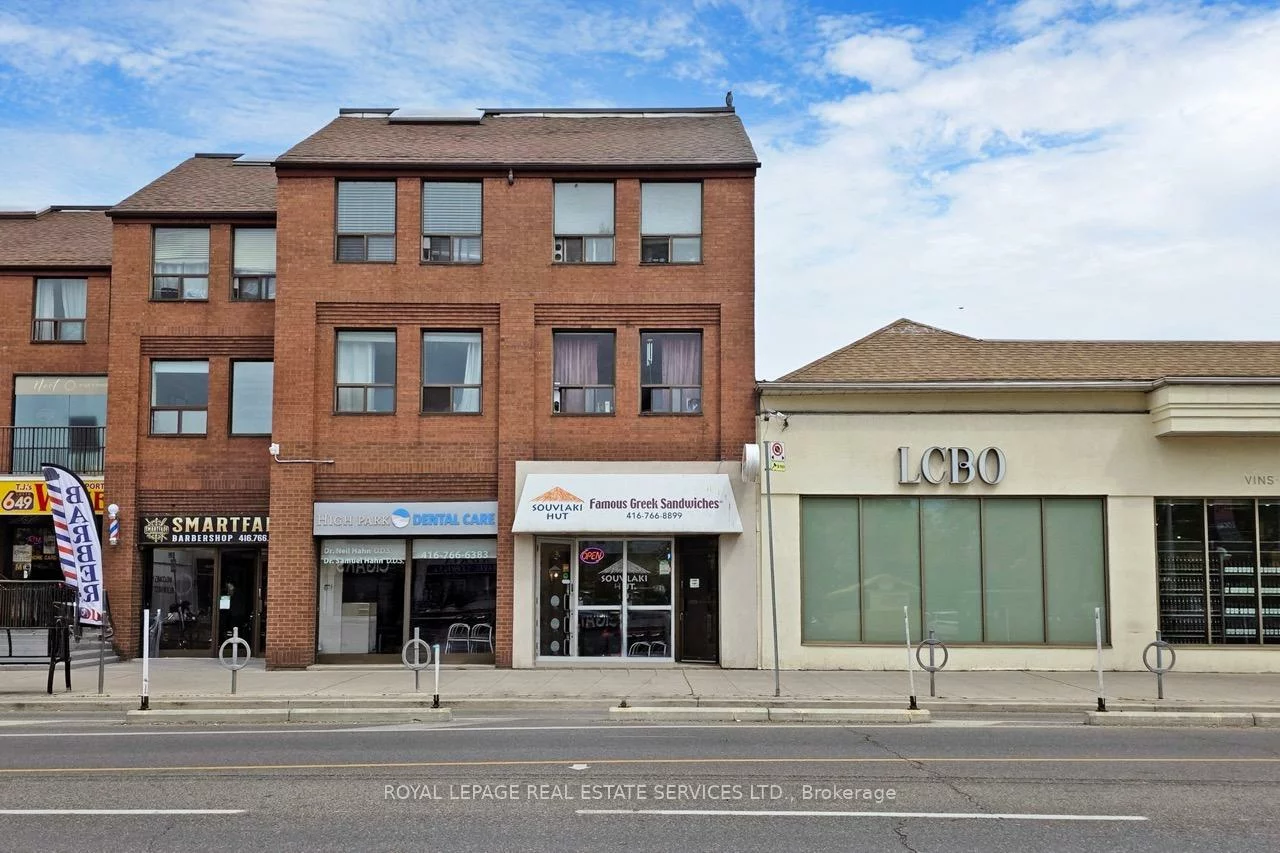 2184, Bloor, High Park North, Toronto